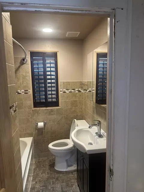 1748 E 83rd St, Chicago, IL 60617 photo 6
