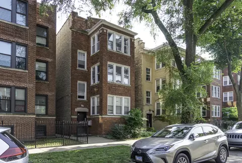 2009 W Birchwood Ave, Chicago, IL 60645