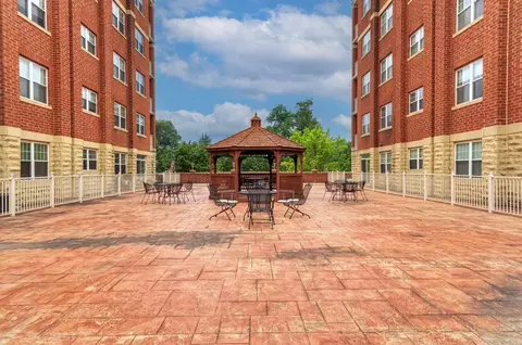 Other - 1 Itasca Pl #211, Itasca, IL 60143 photo 6 of 6