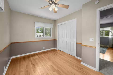Bedroom - 242 Orchard Ct, Silvis, IL 61282 photo 7 of 8