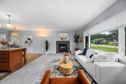 Living - 242 Orchard Ct, Silvis, IL 61282 photo 1 of 6
