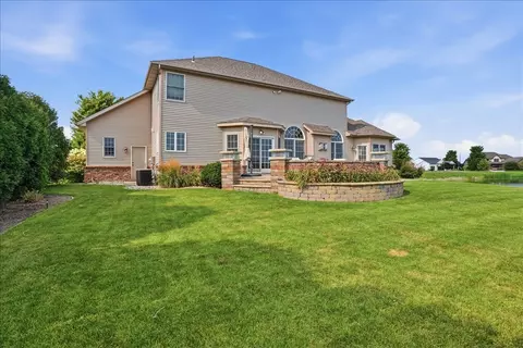 Exterior - 1203 Silver Oak Cir, Normal, IL 61761 photo 4 of 9
