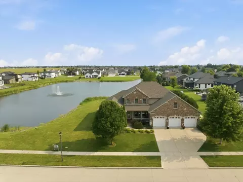 View/Area - 1203 Silver Oak Cir, Normal, IL 61761 photo 3 of 4