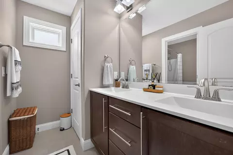 Bath - 9571 Crossbow Dr, Bloomington, IL 61705 photo 6 of 8