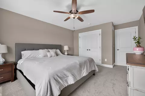 Bedroom - 9571 Crossbow Dr, Bloomington, IL 61705 photo 6 of 8