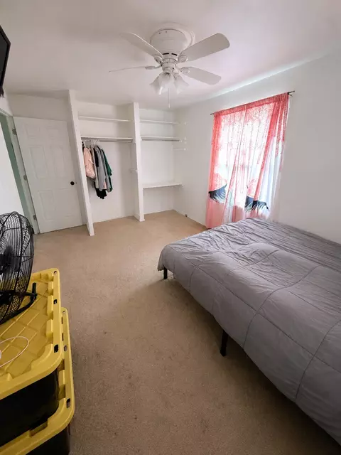 Bedroom - 1404 E 20th St, Sterling, IL 61081 photo 4 of 6