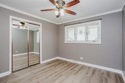 Bedroom - 711 Schiller St, Itasca, IL 60143 photo 3 of 6