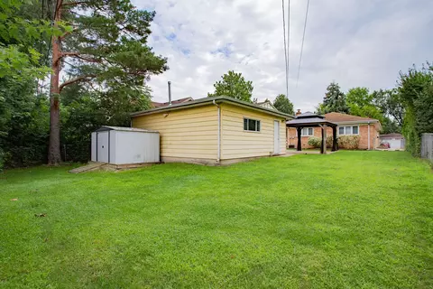 Exterior - 711 Schiller St, Itasca, IL 60143 photo 3 of 3