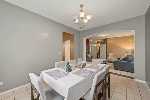 Dining - 11323 Glenbrook Cir, Plainfield, IL 60585 photo 1 of 2