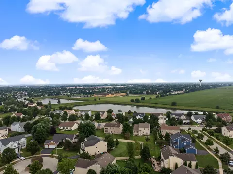 View/Area - 11323 Glenbrook Cir, Plainfield, IL 60585 photo 5 of 6