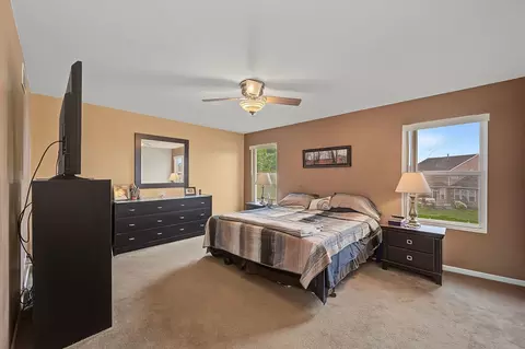 Bedroom - 11323 Glenbrook Cir, Plainfield, IL 60585 photo 2 of 8