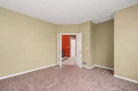 Bedroom - 11323 Glenbrook Cir, Plainfield, IL 60585 photo 1 of 8