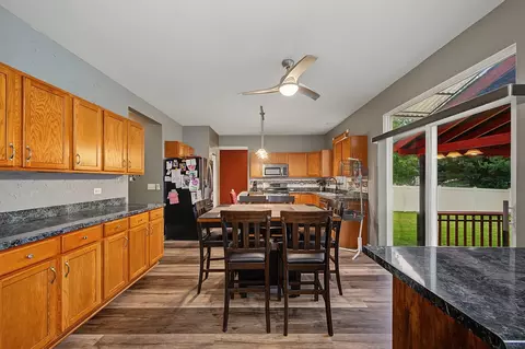 Kitchen - 11323 Glenbrook Cir, Plainfield, IL 60585 photo 3 of 3