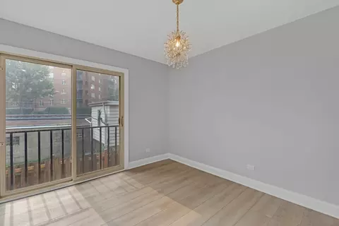 Bedroom - 1219 E Washington St #A201, Des Plaines, IL 60016 photo 1 of 5