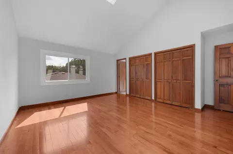 Bedroom - 855 S Bartlett Rd, Bartlett, IL 60103 photo 3 of 5