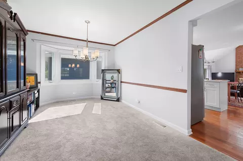Dining - 855 S Bartlett Rd, Bartlett, IL 60103 photo 1 of 2