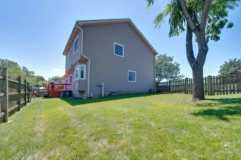 Exterior - 855 S Bartlett Rd, Bartlett, IL 60103 photo 6 of 10