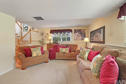 Living - 4902 Pyndale Dr, Mchenry, IL 60050 photo 4 of 4