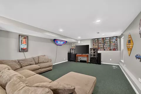 Other - 955 Angle Tarn, West Dundee, IL 60118 photo 10 of 16