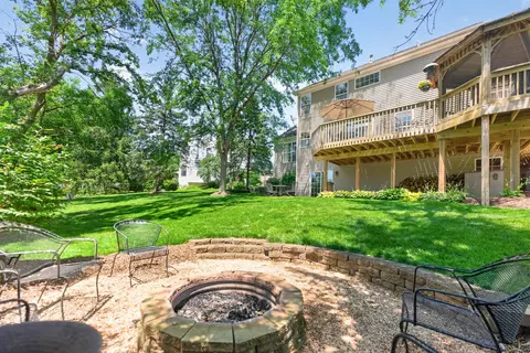 Exterior - 955 Angle Tarn, West Dundee, IL 60118 photo 4 of 11
