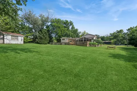 Exterior - 17 W320 Scheel Dr, Willowbrook, IL 60527 photo 3 of 3