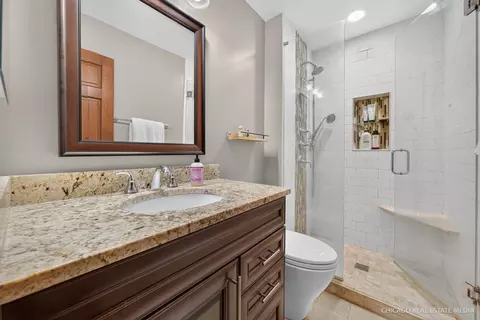 Bath - 371 S Western Ave, Bartlett, IL 60103 photo 2 of 3