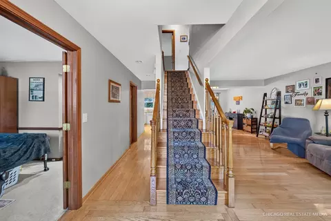 Entry Way - 371 S Western Ave, Bartlett, IL 60103 photo 1 of 1