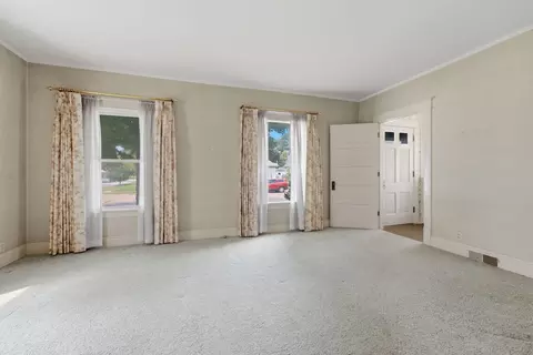 Living - 1854 27th St, Moline, IL 61265 photo 4 of 4
