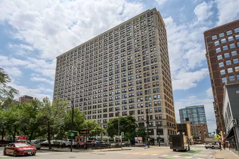 600 S Dearborn St #1414, Chicago, IL 60605