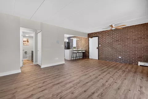 Living - 124 E Bailey Rd #E, Naperville, IL 60565 photo 5 of 7