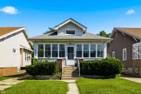322 153rd St, Calumet City, IL 60409
