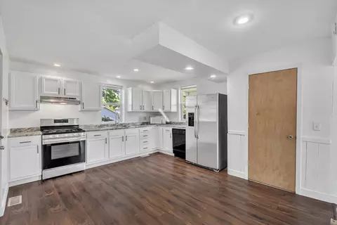 Kitchen - 513 12th St, Silvis, IL 61282 photo 1 of 3