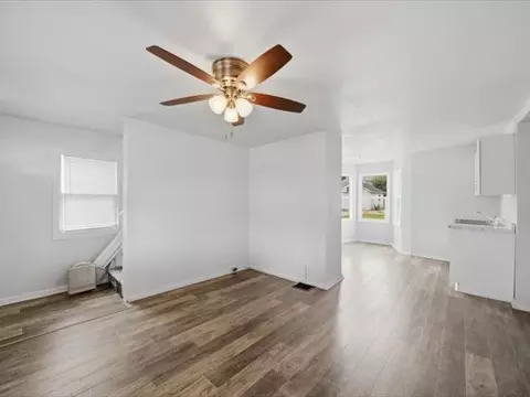 Living - 322 E Carroll St, Lanark, IL 61046 photo 2 of 2