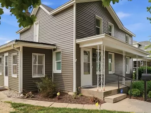 Exterior - 322 E Carroll St, Lanark, IL 61046 photo 6 of 6