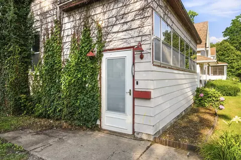 Exterior - 111 W Delaware St, Dwight, IL 60420 photo 2 of 8