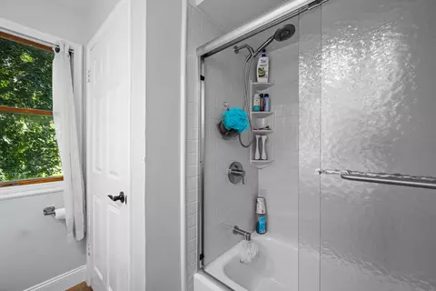 Bath - 3140 11th Ave, Moline, IL 61265 photo 2 of 2