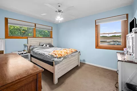 Bedroom - 3140 11th Ave, Moline, IL 61265 photo 1 of 6