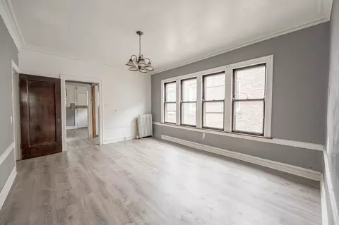 Living - 7754 S Saginaw Ave, Chicago, IL 60649 photo 5 of 5