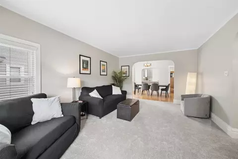Living - 1015 Beloit Ave, Forest Park, IL 60130 photo 3 of 3