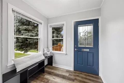 Entry Way - 1015 Beloit Ave, Forest Park, IL 60130 photo 1 of 2