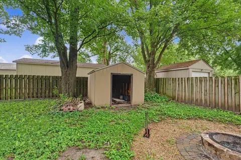 Exterior - 110 N Joy Dr, Ogden, IL 61859 photo 7 of 9