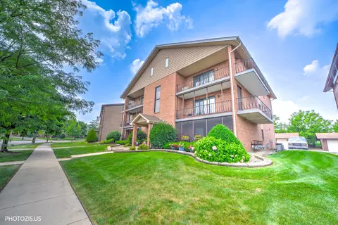16742 Paxton Ave #2N, Tinley Park, IL 60477