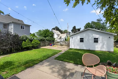 1535 13th Ave, Moline, IL 61265 photo 2