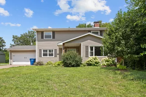 1516 W George Washington Blvd, Davenport, IA 52804