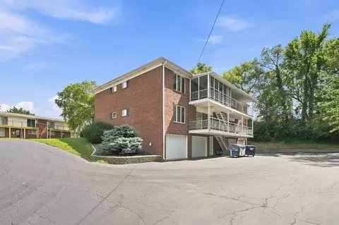 Exterior - 3702 37th Ave #3, Moline, IL 61265 photo 4 of 4