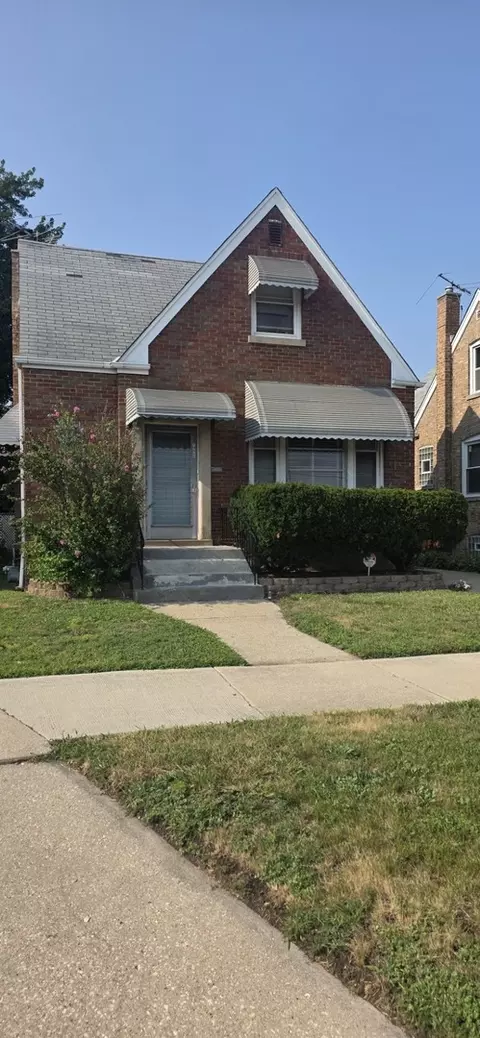 Exterior - 7224 W 39th St, Lyons, IL 60534 photo 2 of 7