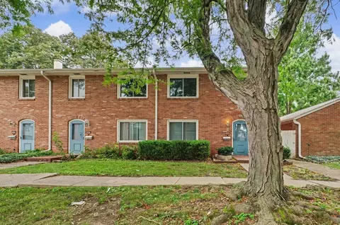 2005 Vawter St, Urbana, IL 61801