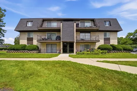 11123 S 84th Ave #2B, Palos Hills, IL 60465