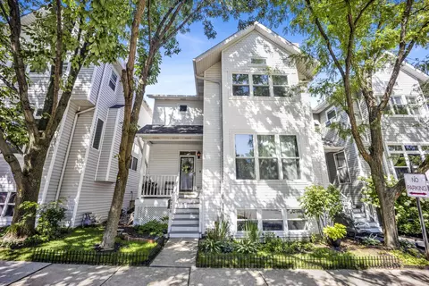 4426 W Hutchinson St, Chicago, IL 60641
