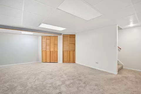 Other - 21 Kyle Ct, Willowbrook, IL 60527 photo 3 of 8